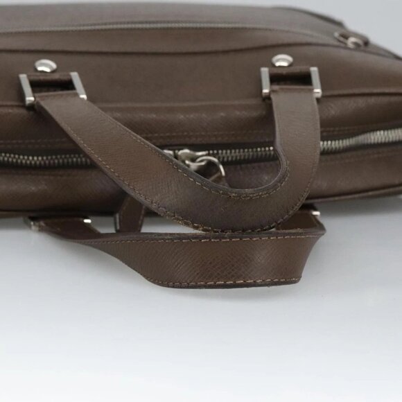 LOUIS VUITTON Taiga Igor Business Bag Grizzly - Picture 4 of 15